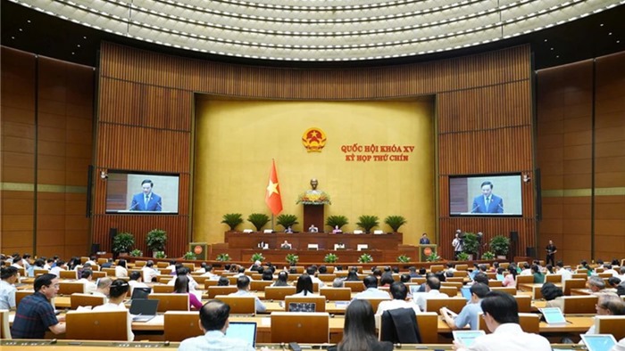  Sáng nay, Quốc hội thảo luận tại hội trường Diên Hồng về sửa đổi Hiến pháp 