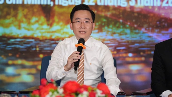  Thị trường chứng khoán trước "cơn gió ngược", nhà đầu tư "đãi cát tìm vàng" 